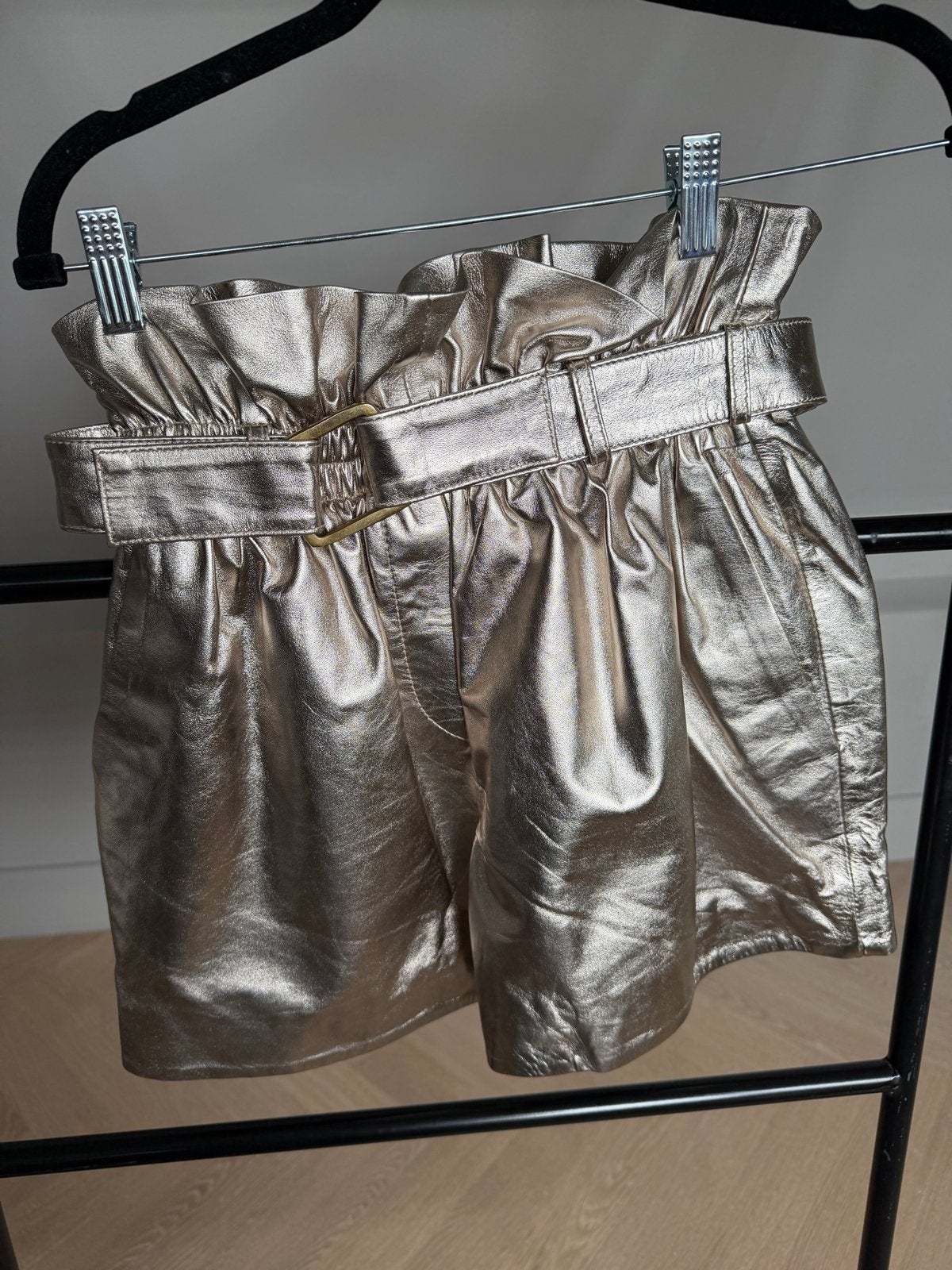 IBANA Semmi Metallic Champagne Leren Shorts Maat 34, Kort, Verzenden, Nieuw, Maat 34 (XS) of kleiner