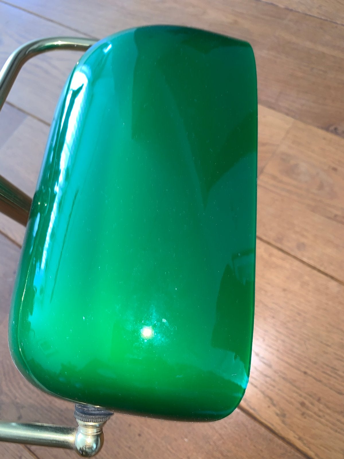 Vintage  bankierslamp met groene glazen kap werkt perfect, Ophalen of Verzenden, Zo goed als nieuw, Glas, Minder dan 50 cm