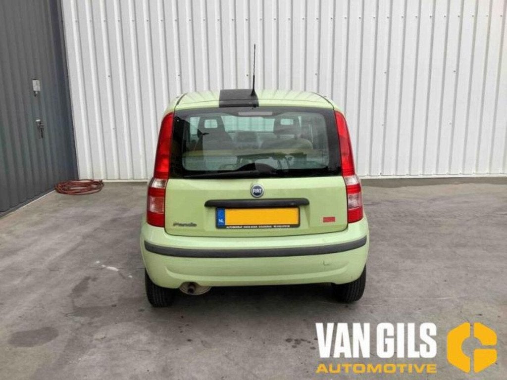 Fiat Panda, Stellantis N.V., Webaccessibility@stellantis.com, Taurusavenue 1 ,2132 LS, Hoofddorp, Nederland