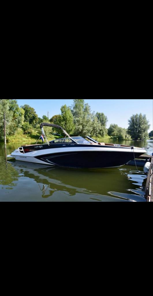 Glastron GT 245 - Luxe en snelle sportboot (2017), Watersport en Boten, Ophalen, Gebruikt, Binnenboordmotor, 200 pk of meer