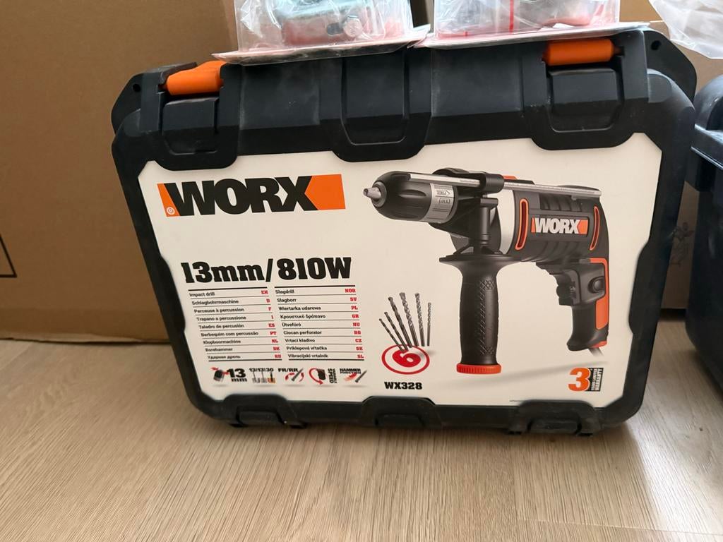 WORX Klopboormachine 13mm/810W WX328, Doe-het-zelf en Verbouw, Gereedschap | Boormachines, 600 watt of meer, Zo goed als nieuw