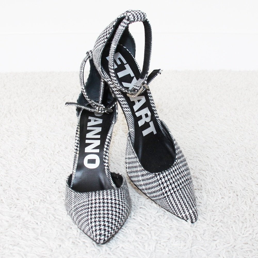 Super Leuke ETXART & PANNO Pumps (Maat 37) s16 € 45,-, Kleding | Dames, Pumps, Overige kleuren, Ophalen of Verzenden, Zo goed als nieuw