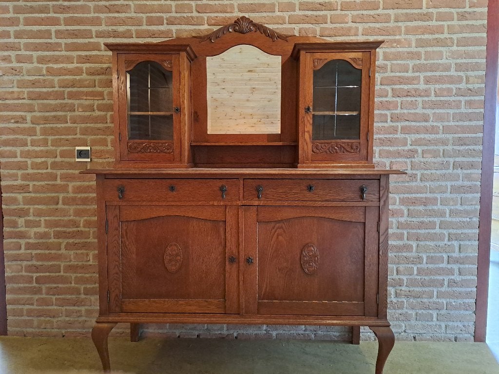 Antieke buffetkast met spiegel, Antiek en Kunst, Ophalen