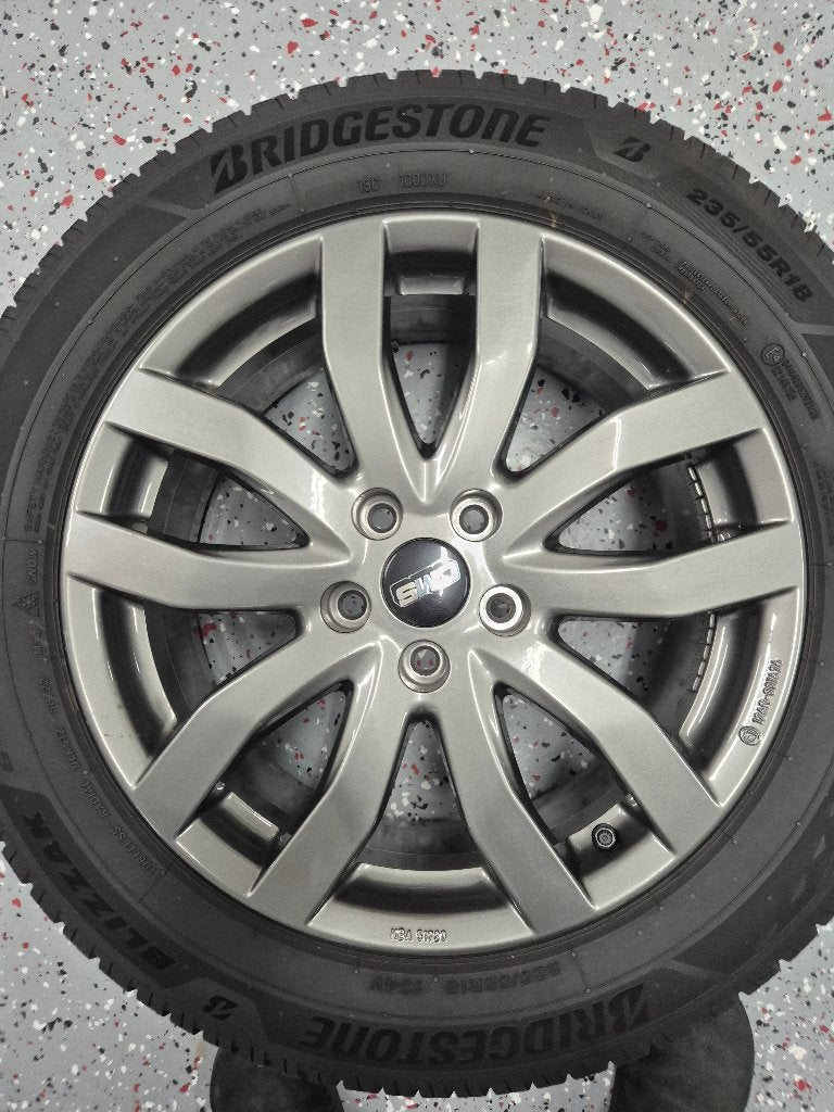 Winterbanden met velgen Kia Sportage 18 inch, Auto-onderdelen, Ophalen, 18 inch, Gebruikt, Velg(en)