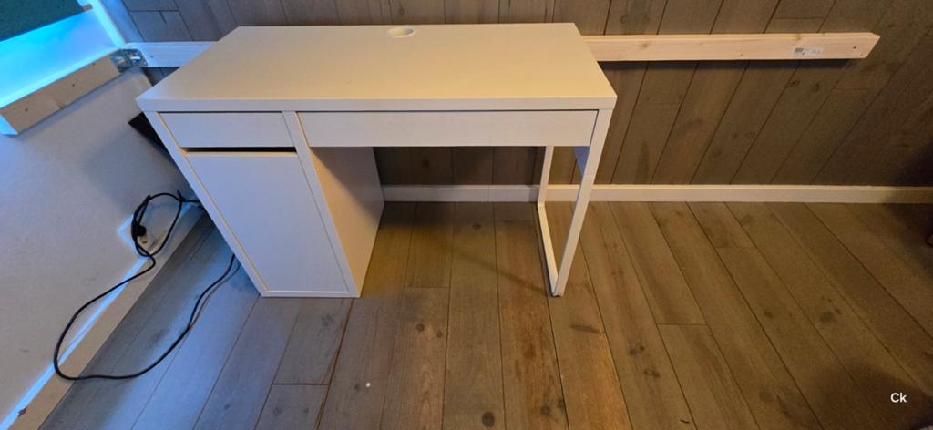 Bureau, buro kinderbureau, Ophalen, Gebruikt