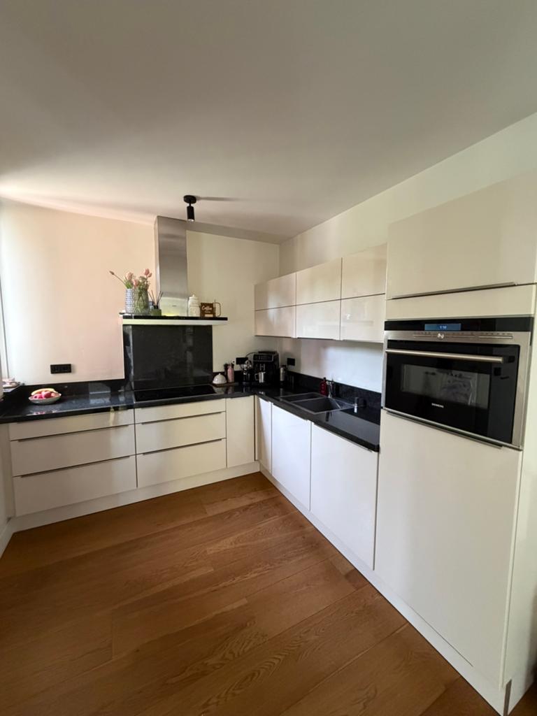 Keuken magnolia hoogglans nolte met granieten aanrechtblad, Ophalen of Verzenden, Gebruikt, Graniet of Steen, Hoekkeuken