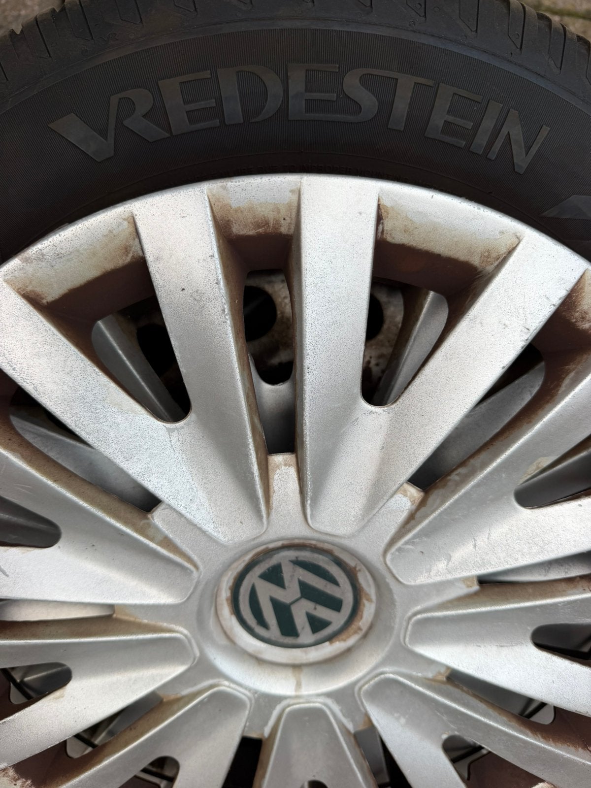 Volkswagen caddy Lichtmetalen velgen banden, Auto diversen, Ophalen of Verzenden