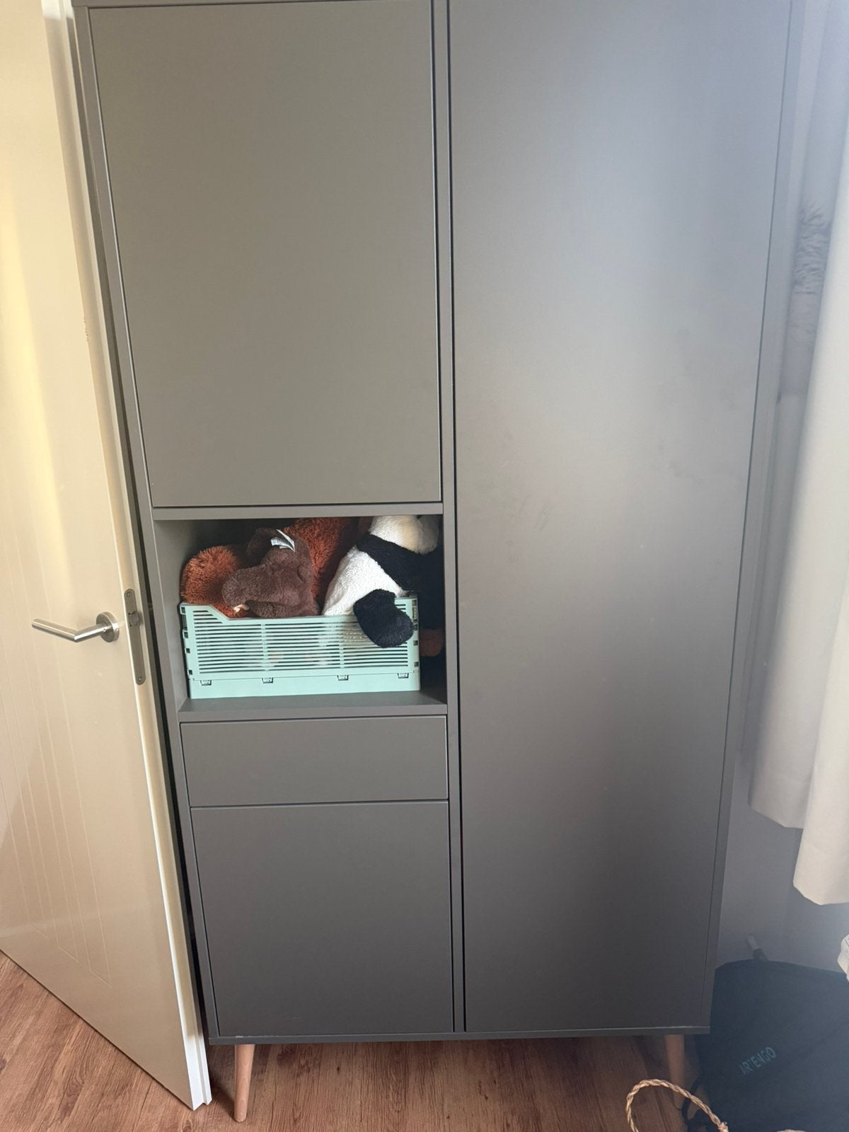 Foto 2 van Quax cocoon babykamer moss