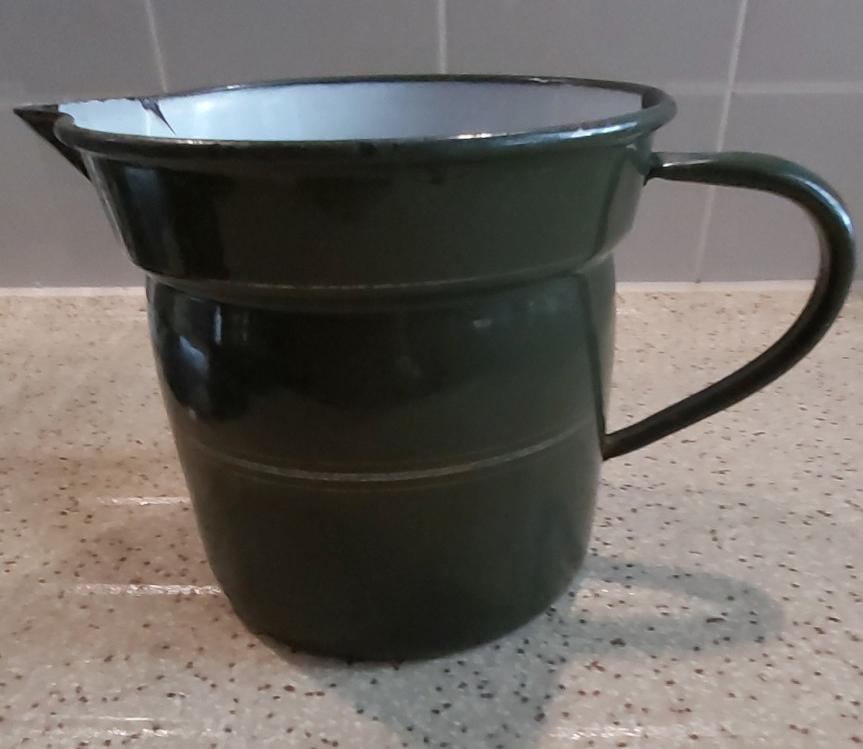 Melkkan donkergroen met gouden biezen, Antiek en Kunst, Ophalen