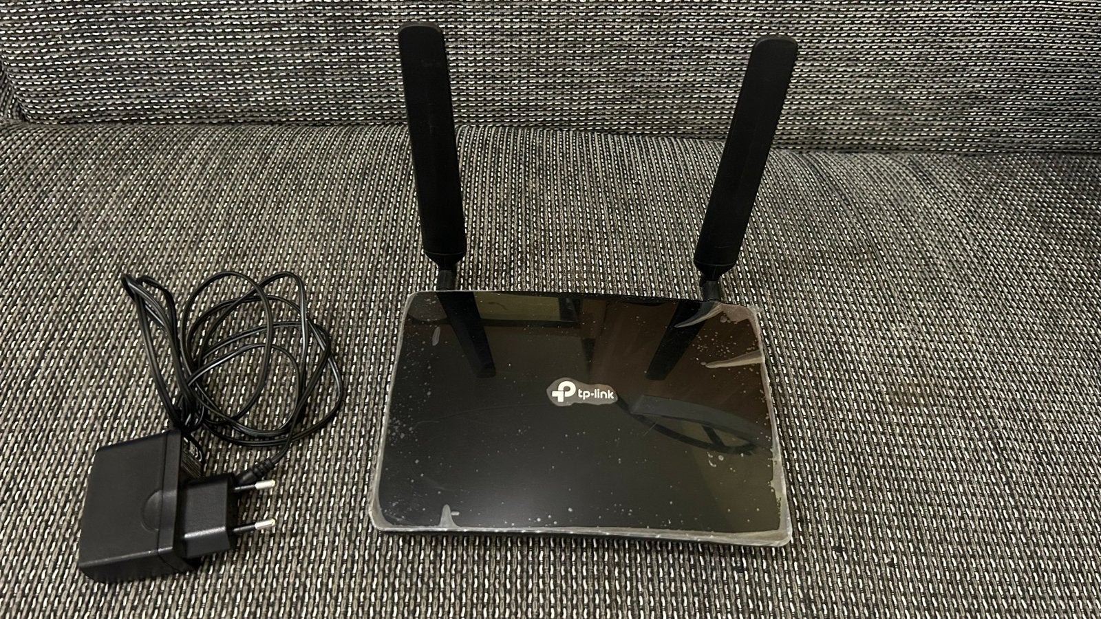TP-Link 300Mbps Wireless N 4G LTE Router, Computers en Software, Routers en Modems, Gebruikt, Router, Ophalen of Verzenden