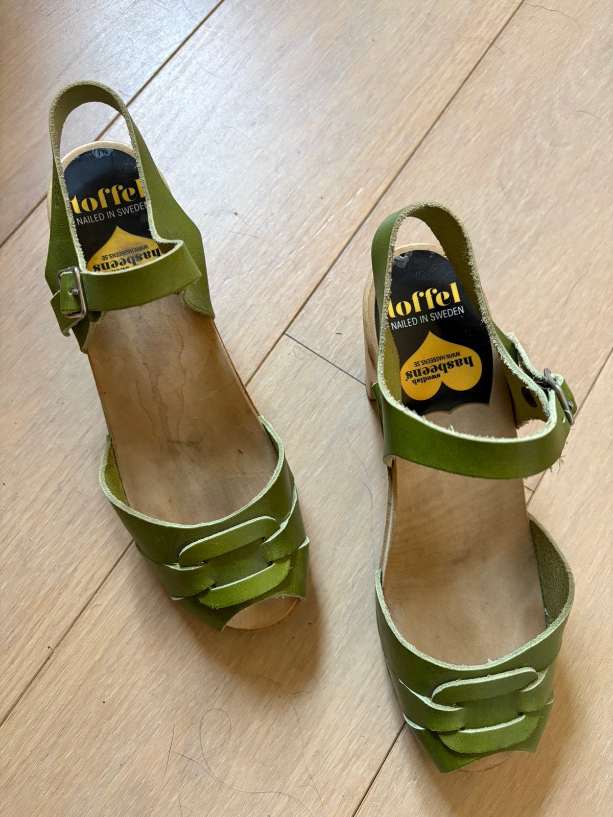 Swedish Hasbeens Toffel - groen - zgan maat 37, Zo goed als nieuw, Groen, Sandalen of Muiltjes, Ophalen of Verzenden