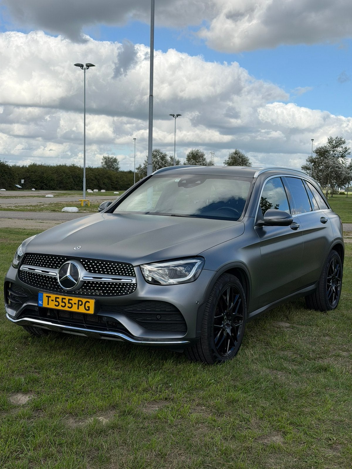Mercedes GLC 200 AMG | 4MATIC | 2020 | Facelift, Auto's, Automaat, 2000 kg, Geheel digitaal combi-instrument, 300 pk