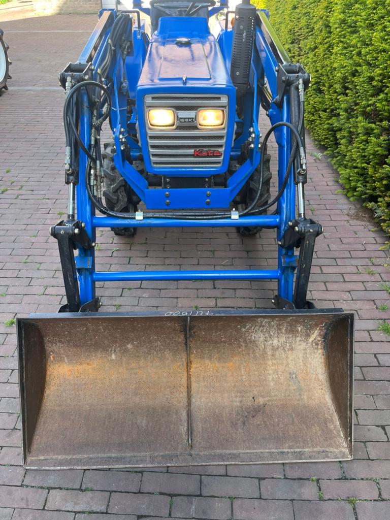 Iseki met voorlader, Zakelijke goederen, Agrarisch | Tractoren, Overige merken, Gebruikt, Tot 2500, Ophalen of Verzenden
