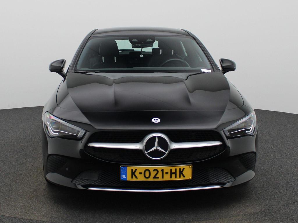 Mercedes-Benz CLA-klasse Shooting Brake 180 Business Solutio, Auto's, 136 pk, Gebruikt, 4 cilinders, Zwart