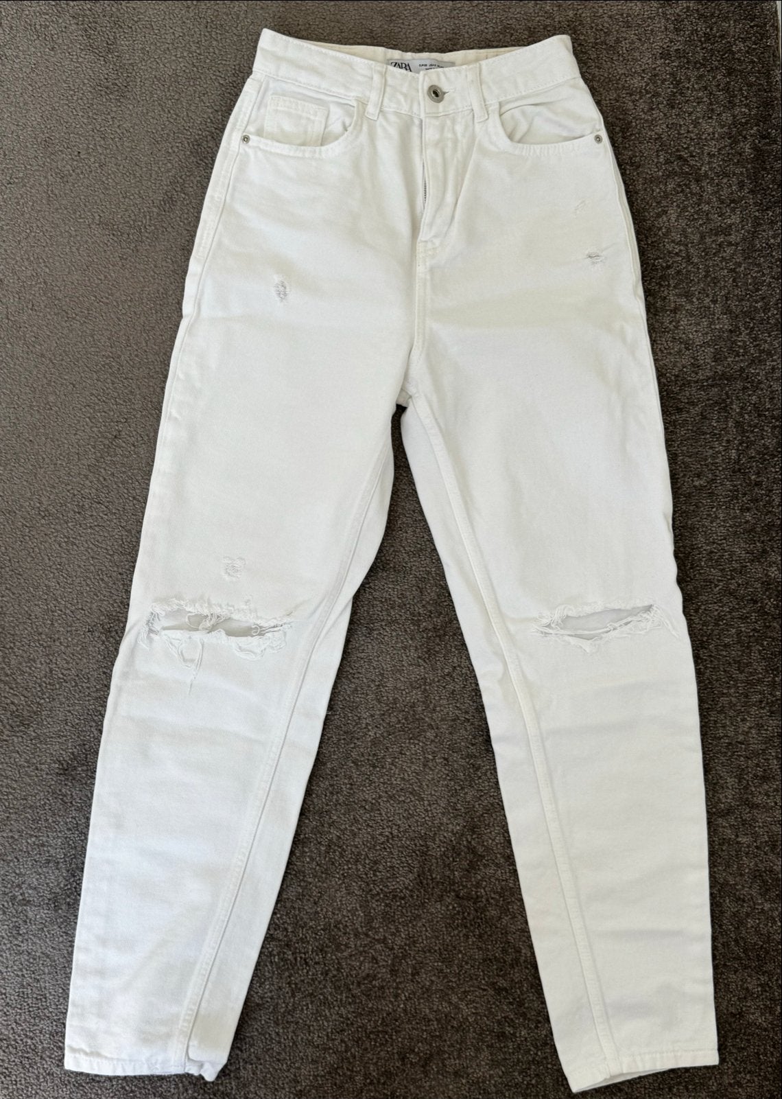 Zara witte jeans met scheuren - Gedragen, goede staat, Ophalen, Wit, Maat 34 (XS) of kleiner, Lang