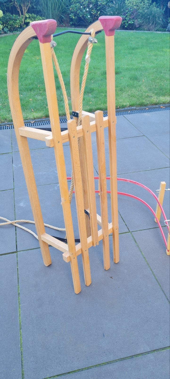 Houten slee met rugleuning en trekkoord, Ophalen, Rugleuning, Gebruikt, Hout