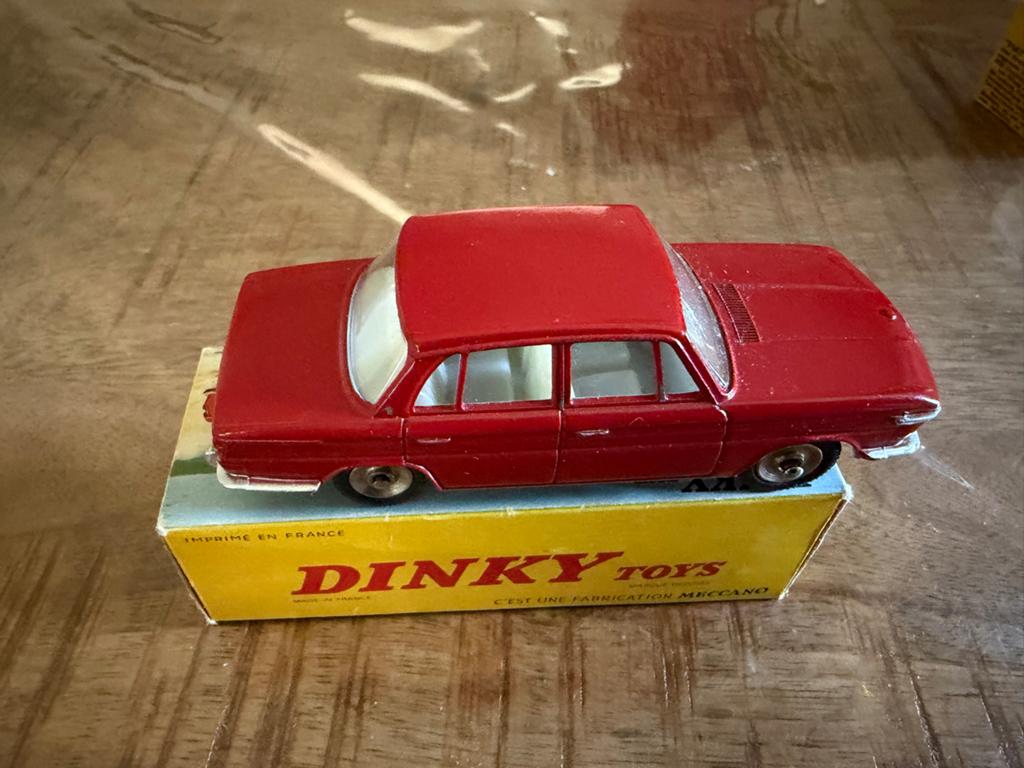Dinky Toys France BMW 1500 - Zeer Mooie Staat met Doos, D, Dinky Toys, Ophalen of Verzenden, Zo goed als nieuw
