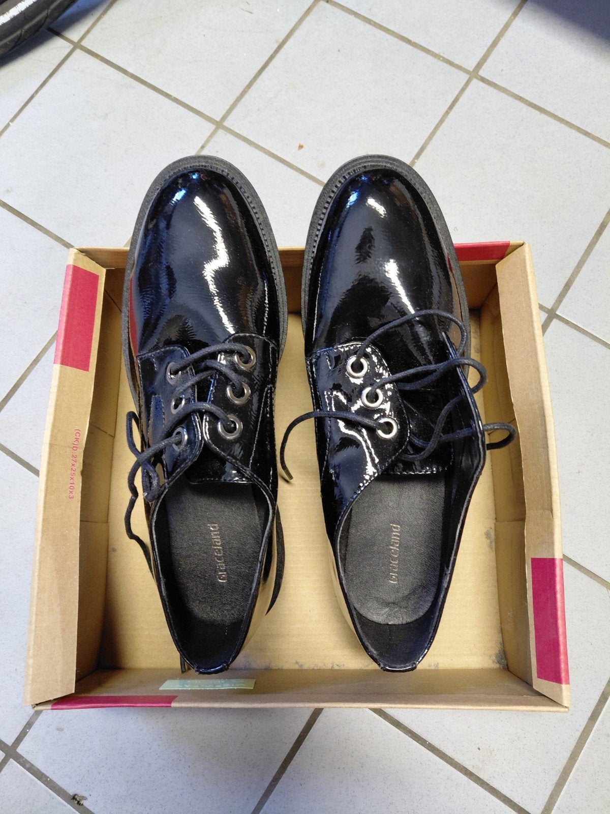 Nieuwe zwarte veterschoenen - Maat 39, Kleding | Dames, Schoenen met lage hakken, Zwart, Nieuw, Ophalen of Verzenden