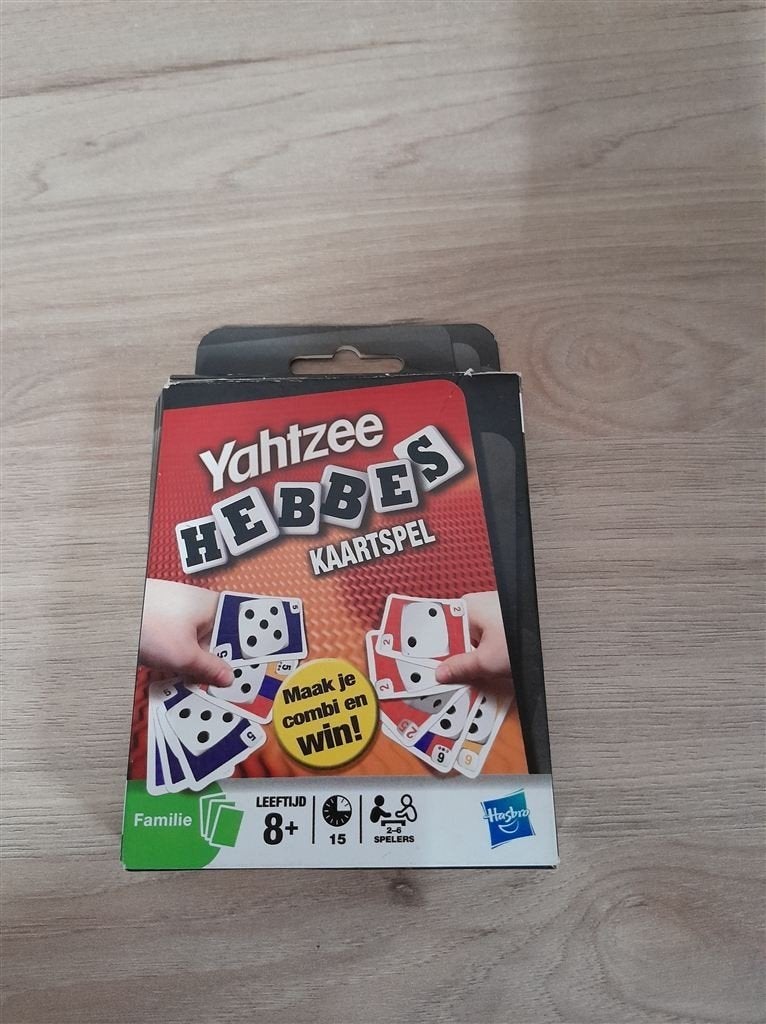 Yahtzee hebbes kaartspel - s3646, Hobby en Vrije tijd, Gezelschapsspellen | Bordspellen, Verzenden, Zo goed als nieuw