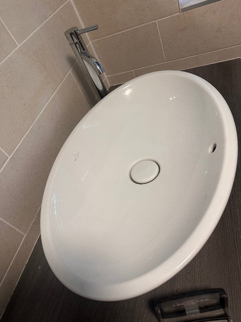 Villeroy & Boch wastafel met kraan, Ophalen, 50 tot 100 cm, Zo goed als nieuw, Minder dan 100 cm