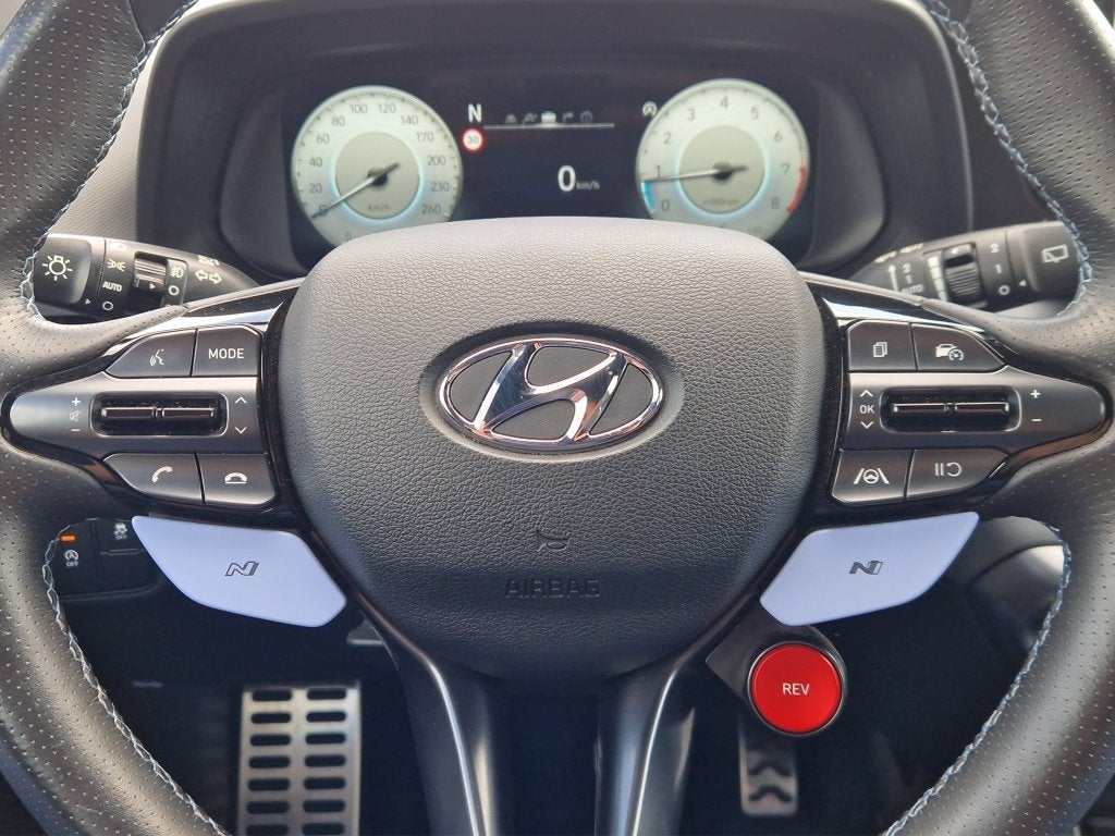 Hyundai i20 1.6 N 204 PK! (bj 2023), Auto's, 12 maanden, 450 kg, Gebruikt, Euro 6