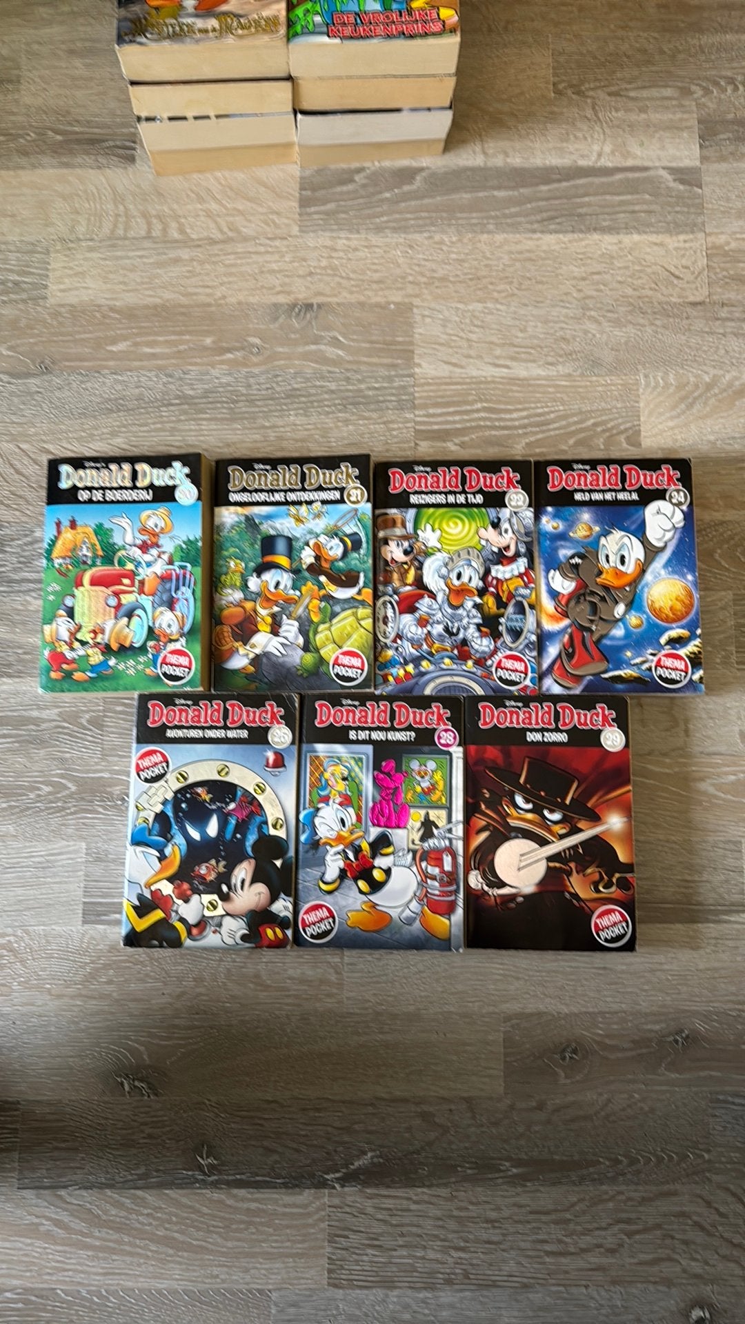Donald duck thema pockets pakket, Meerdere comics, Ophalen of Verzenden, Zo goed als nieuw, Europa