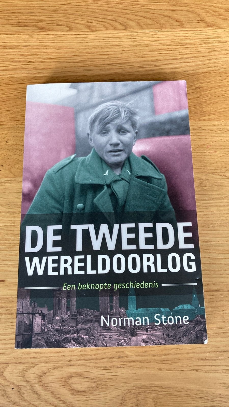 De Tweede Wereldoorlog - Een beknopte geschiedenis, Boeken, Ophalen of Verzenden, Tweede Wereldoorlog, Zo goed als nieuw, Algemeen
