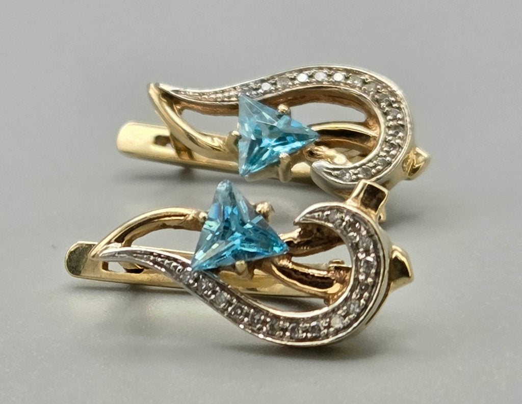 Gouden vintage oorbellen aquamarijn en diamant. 2026/407, Hangers, Blauw, ., Ophalen of Verzenden