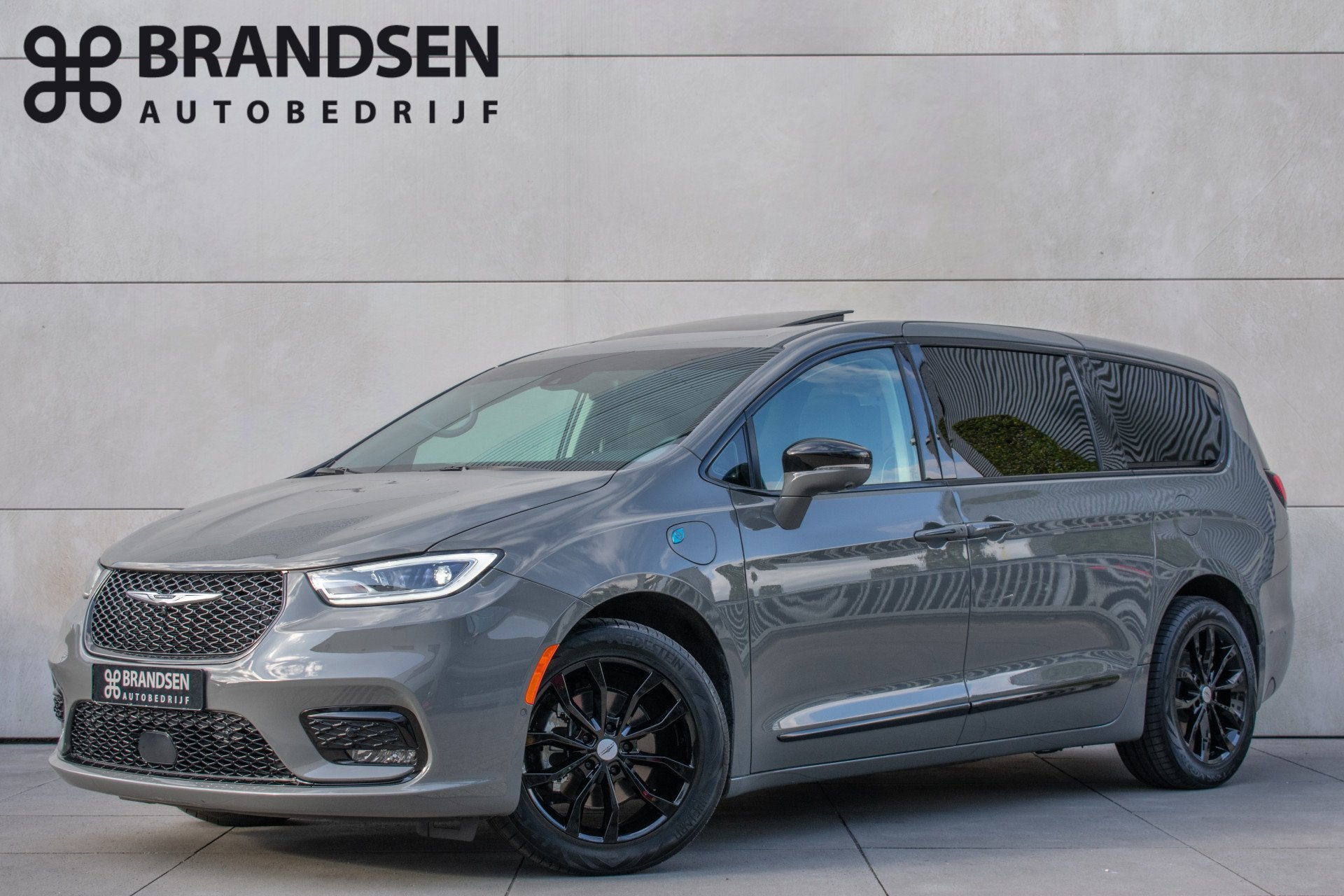 Chrysler Pacifica Plug-in-Hybrid 3.6 V6 Limited Pano-ACC-Ent, Auto's, Automaat, 450 kg, Gebruikt, Overige carrosserieën