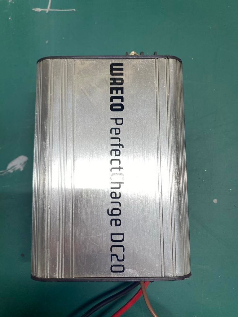 7x Waeco PerfectCharge DC20 DC-DC Lader/Omvormer 12V na12V 2, Gebruikt, Info@waeco.nl, Ophalen of Verzenden, Universele onderdelen