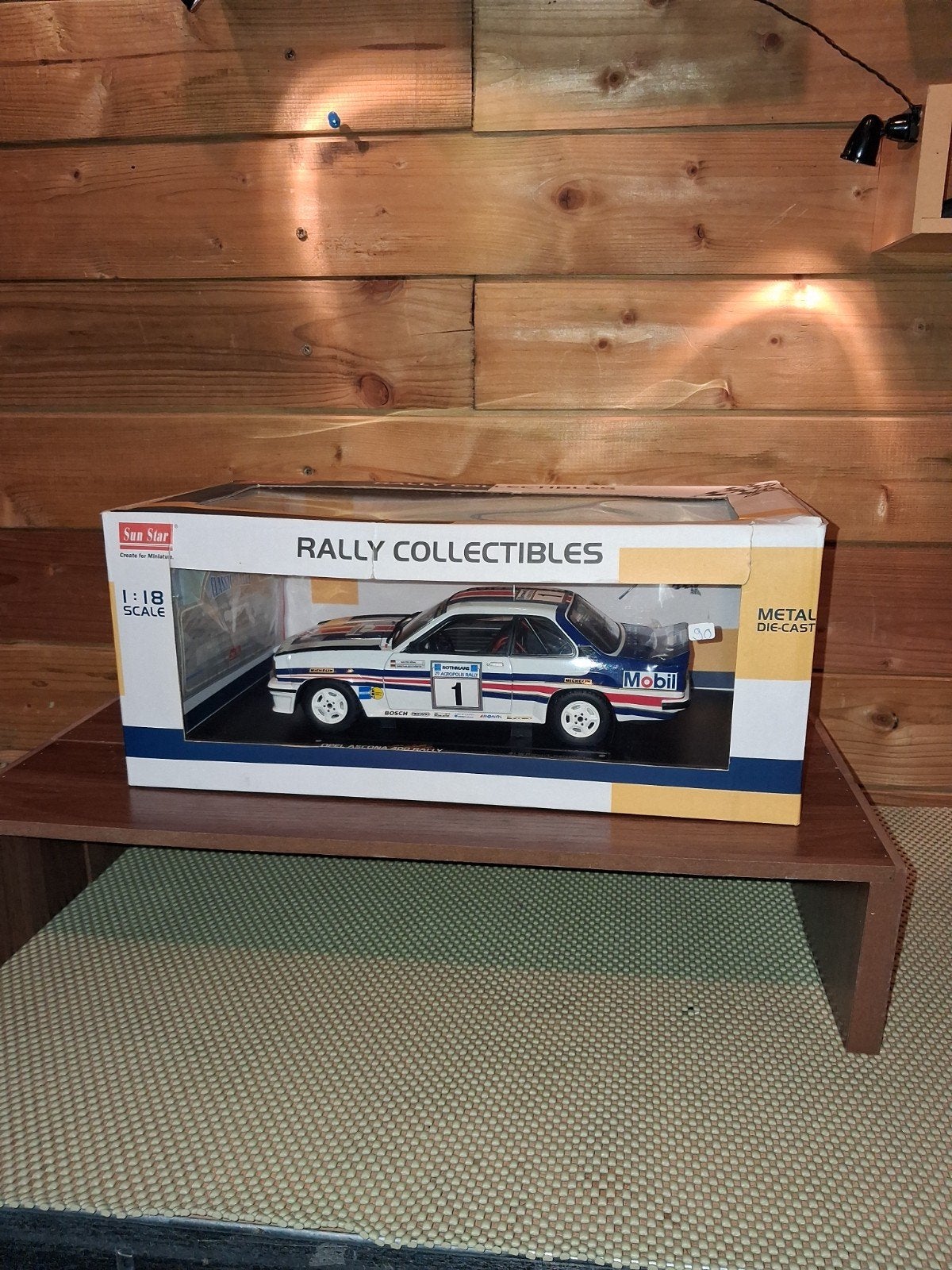 Sunstar- Opel Ascona 400 Rothmans, Hobby en Vrije tijd, Modelauto's | 1:18, Ophalen of Verzenden, Overige merken