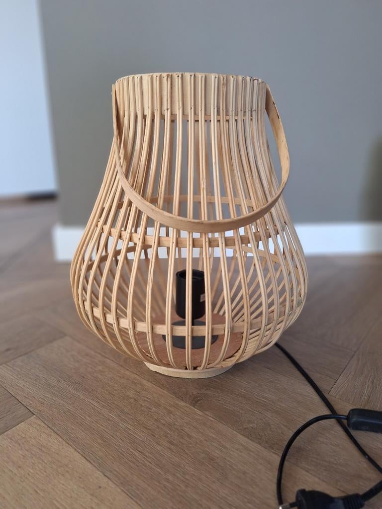 Rieten tafellamp, Ophalen, Zo goed als nieuw, Minder dan 50 cm
