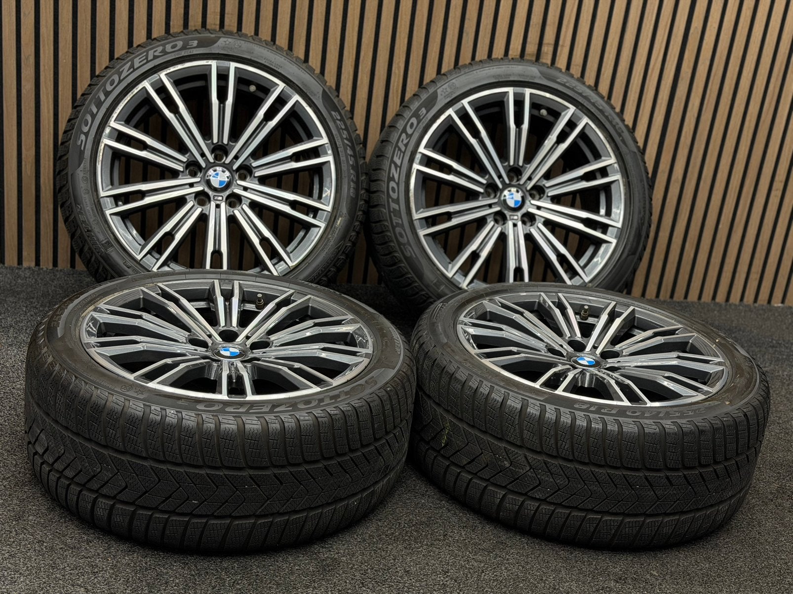 Originele 18 inch BMW 3 Serie G20 G21 790M Breedset Pirelli, Auto-onderdelen, Banden en Velgen, Ophalen, 18 inch, ., Banden en Velgen