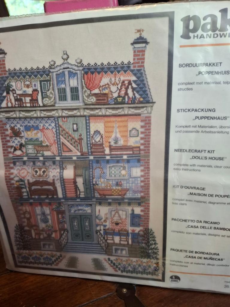 Poppenhuis, Ophalen of Verzenden, Nieuw, Borduurpakket