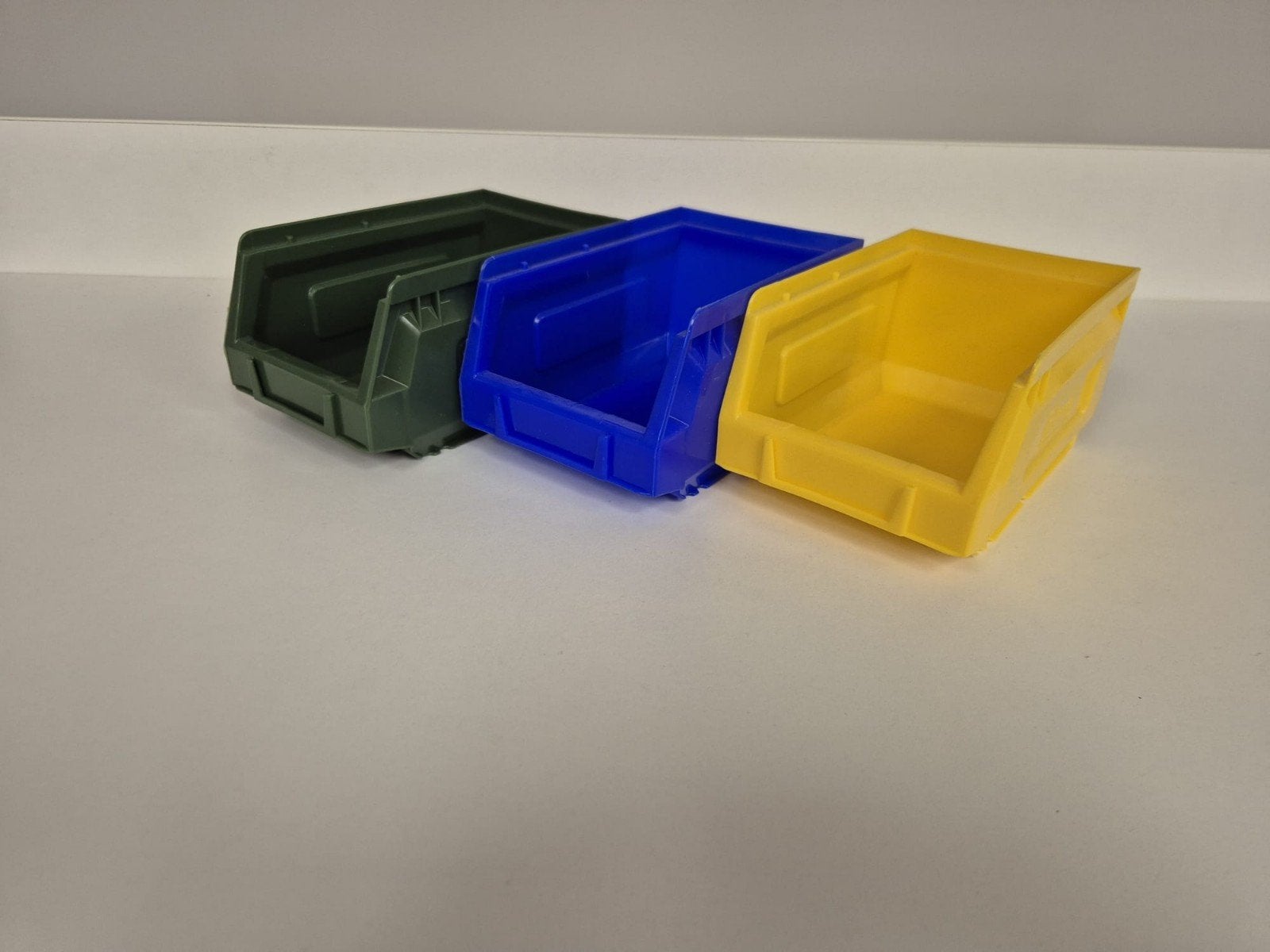 partij handige opbergbakjes voor kleine onderdelen, Ophalen, Gebruikt