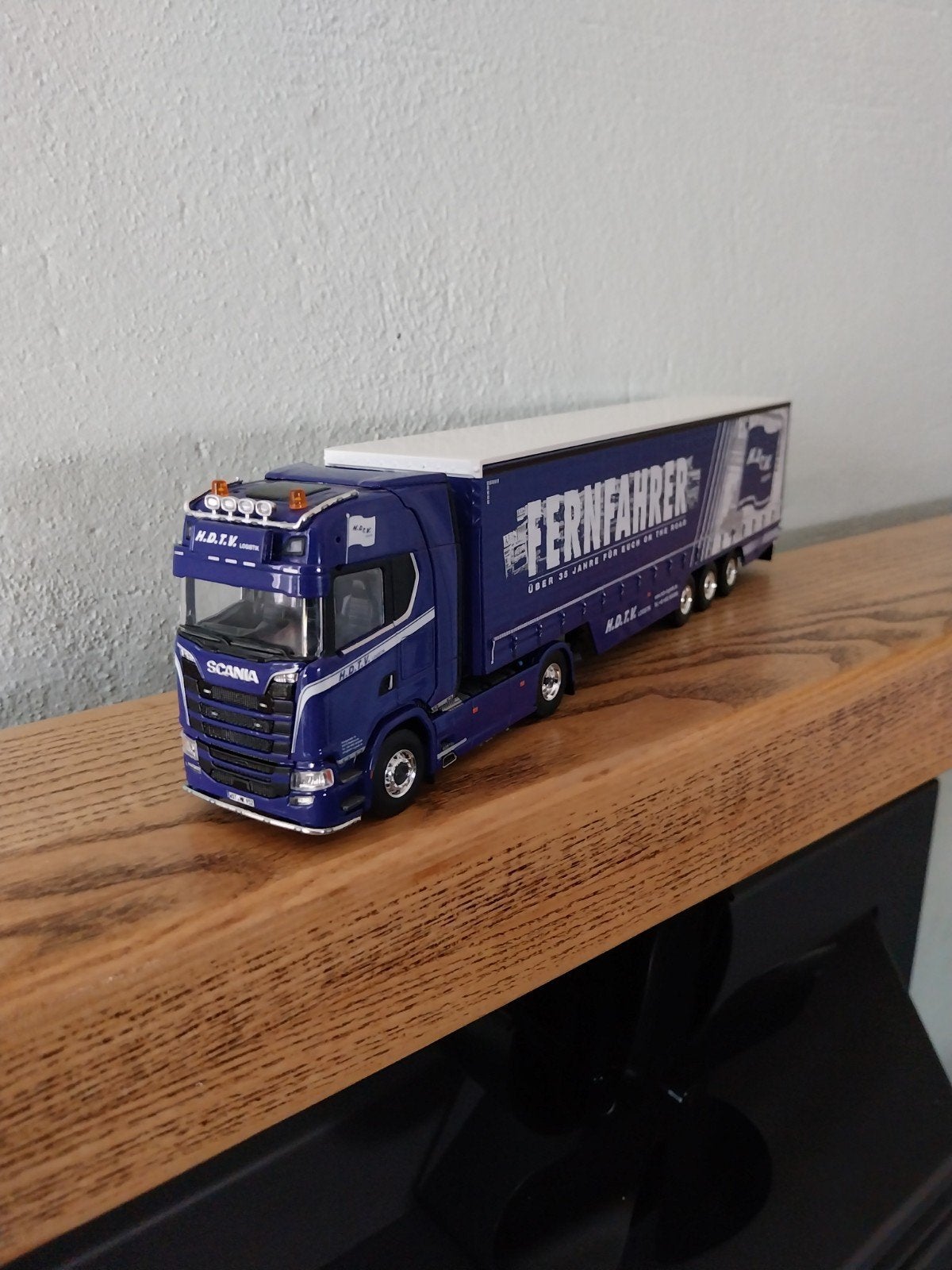 HDTV Scania next gen Ferhnfarher, Ophalen of Verzenden, Zo goed als nieuw, Bus of Vrachtwagen, Tekno