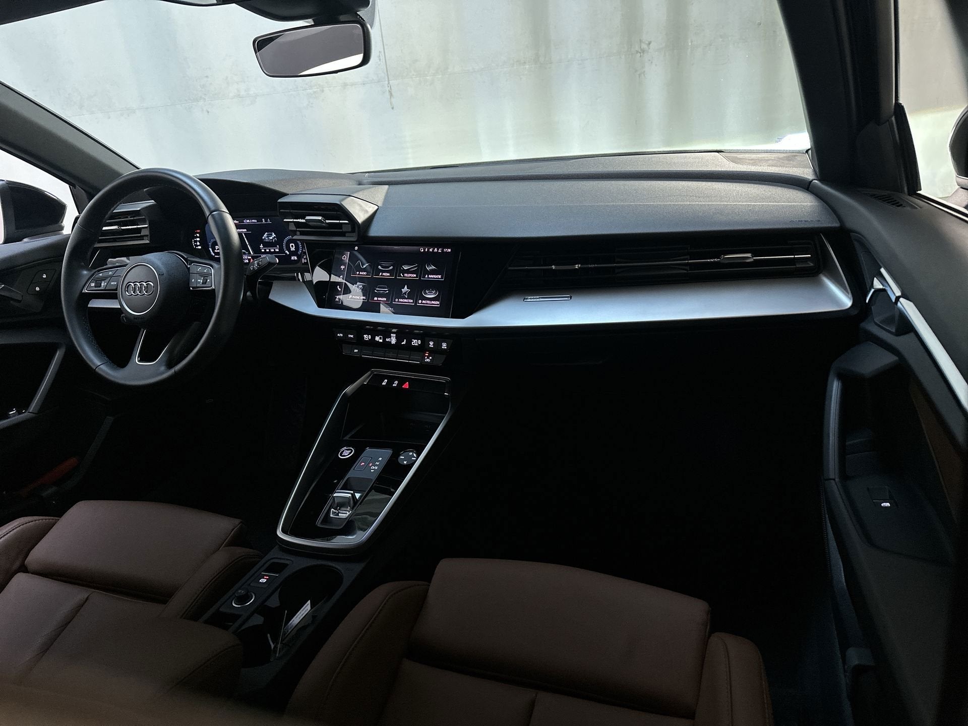 Audi A3 Sportback 30 TFSI Advanced Edition Leder Adaptive Cr, Auto's, Audi, Gebruikt, Met garantie (alle), Hybride Elektrisch/Benzine