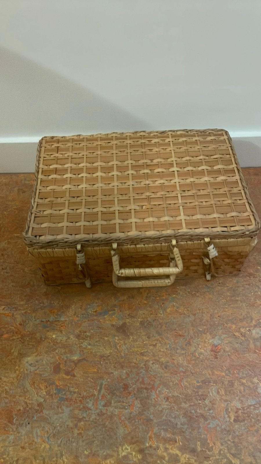 Rieten koffertje 35/25 cm., Hobby en Vrije tijd, Picknickmanden, Ophalen of Verzenden, Gebruikt, Zonder inhoud