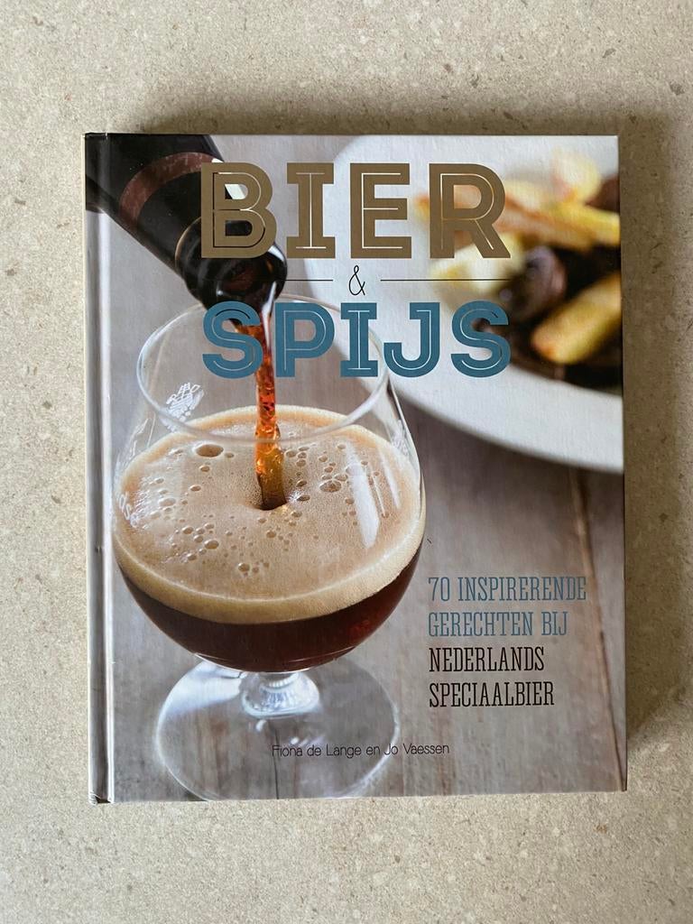 Fiona de Lange - Bier en spijs, Fiona de Lange; Jo Vaessen, Ophalen of Verzenden, Zo goed als nieuw, Frankrijk