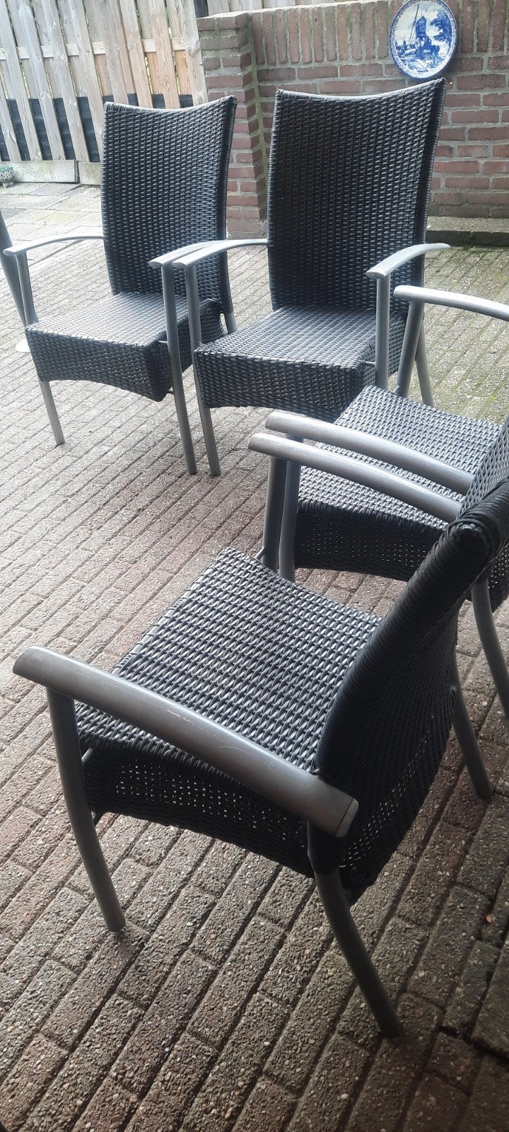 GRATIS,, 4 Stevige tuinstoelen, Tuin en Terras, Ophalen, Gebruikt, Wicker