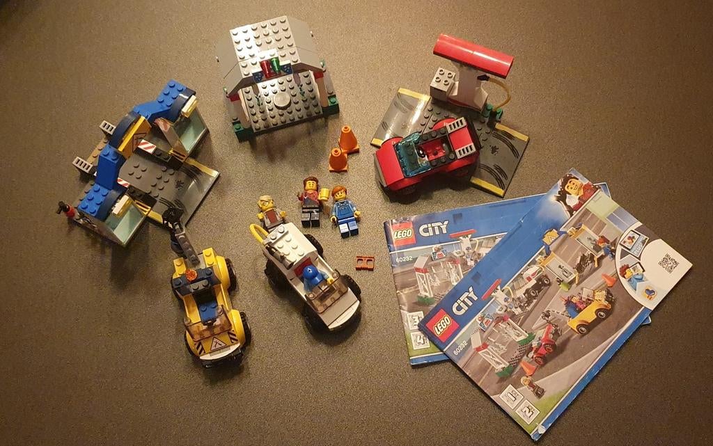 Lego 60232, Garage, wastraat en tankstation, Compleet, Lego, Ophalen of Verzenden, City