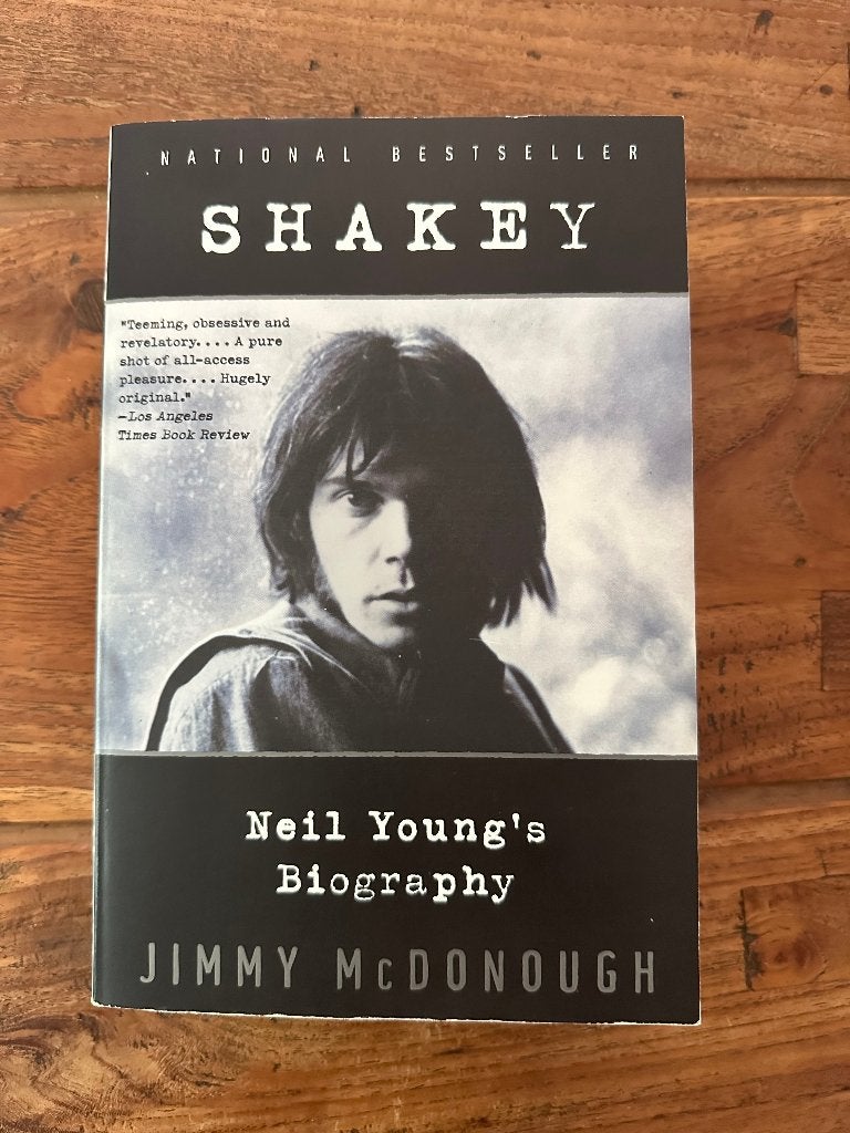 Shakey: Neil Young's Biography, Artiest, Ophalen of Verzenden, Zo goed als nieuw, Jimmy McDonough