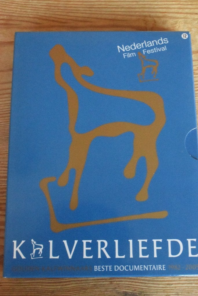 Kalverliefde, Alle leeftijden, Ophalen of Verzenden, Zo goed als nieuw, Inclusief boekje