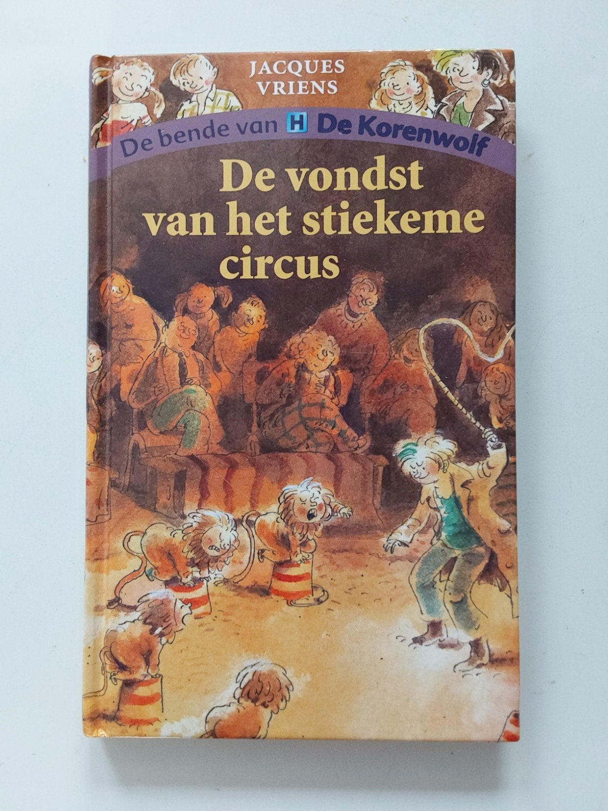 Jacques Vriens : De vondst van het stiekeme circus, Boeken, Jacques Vriens, Fictie algemeen, Ophalen of Verzenden, Zo goed als nieuw
