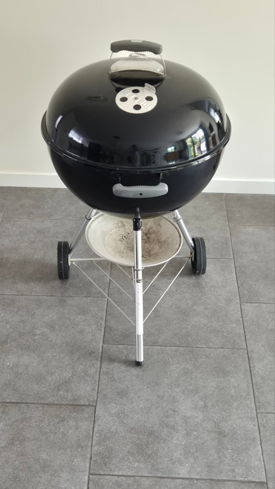 Weber Barbecue 57 cm met thermometer, Ophalen, Gebruikt, Weber