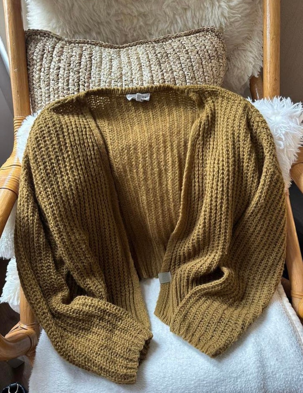 Gebreide vest van Zusss met lange mouwen - olijfgroen, Kleding | Dames, Ophalen of Verzenden, Zo goed als nieuw, Groen