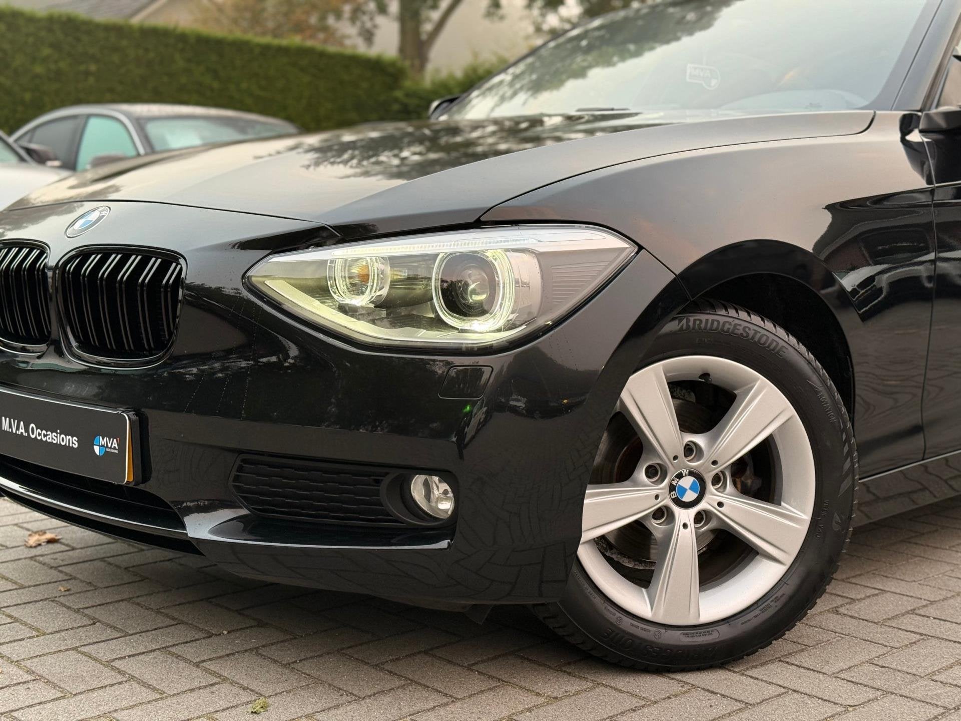 BMW 1-serie 116i EDE Executive|Nieuwe Ketting + Klepseals|Cl, Auto's, 1-Serie, Gebruikt, 4 cilinders, Zwart