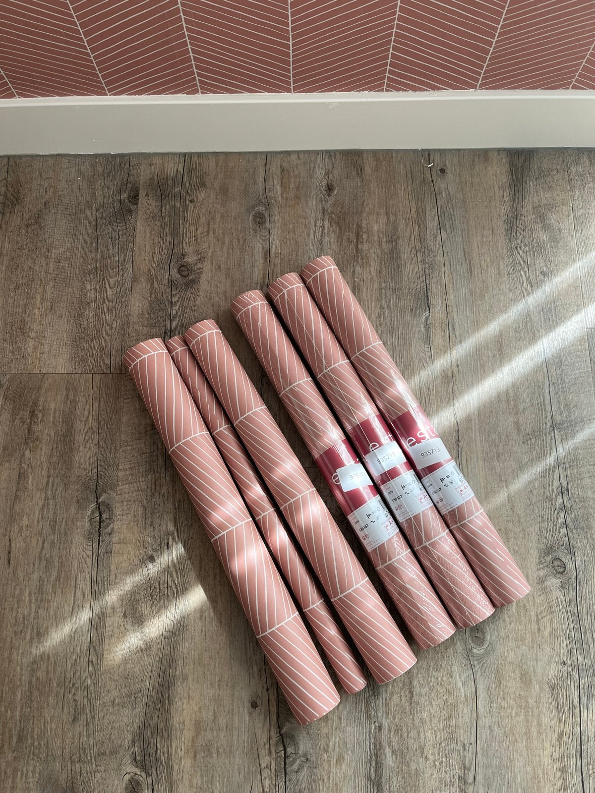 Esta Home visgraat behang terracotta, roze, bruin (139357), Huis en Inrichting, Stoffering | Behang, Ophalen, Overige typen, Geometrisch