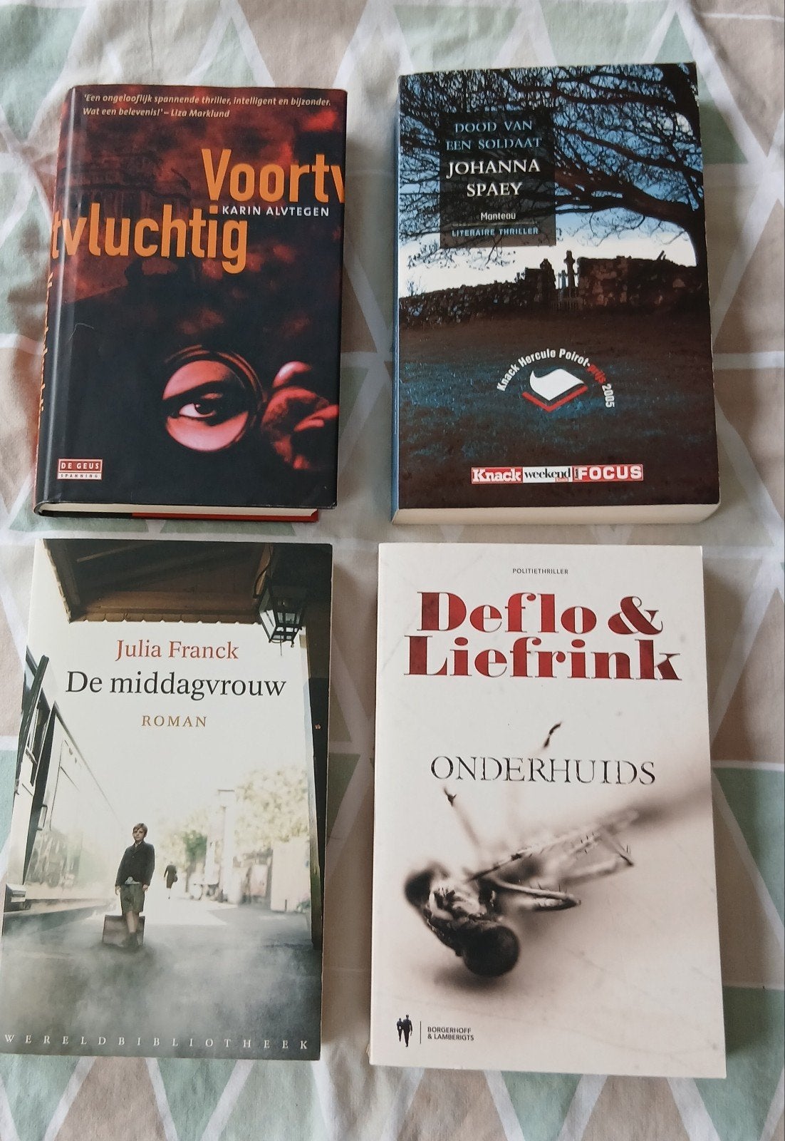 Diverse thrillers en romans - 8 boeken, Ophalen of Verzenden, Gelezen, Diverse auteurs, Nederland