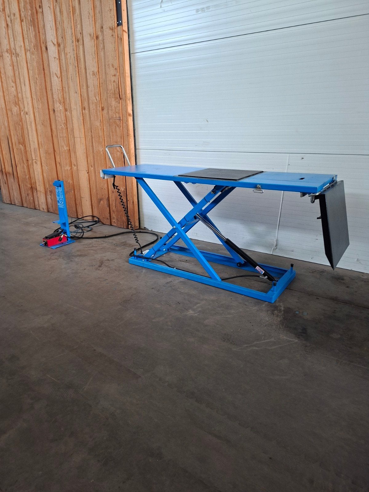 OMCN Motor Hefbrug 500 kg motorfiets lift, Ophalen